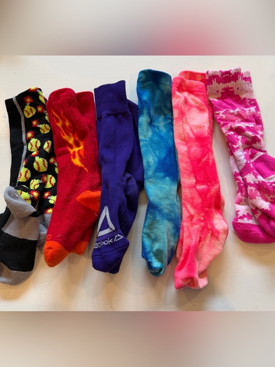 Amazon Other - Girls softball socks